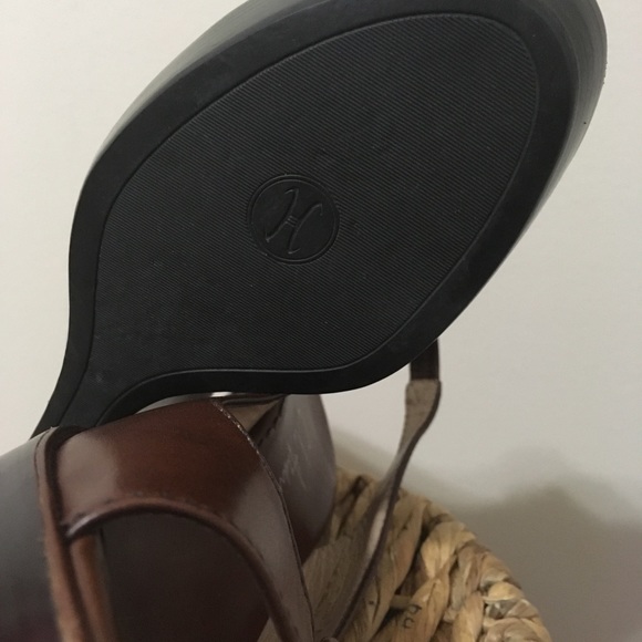 Cole Haan Brown sling-back wedges! 💥 - Picture 5 of 7
